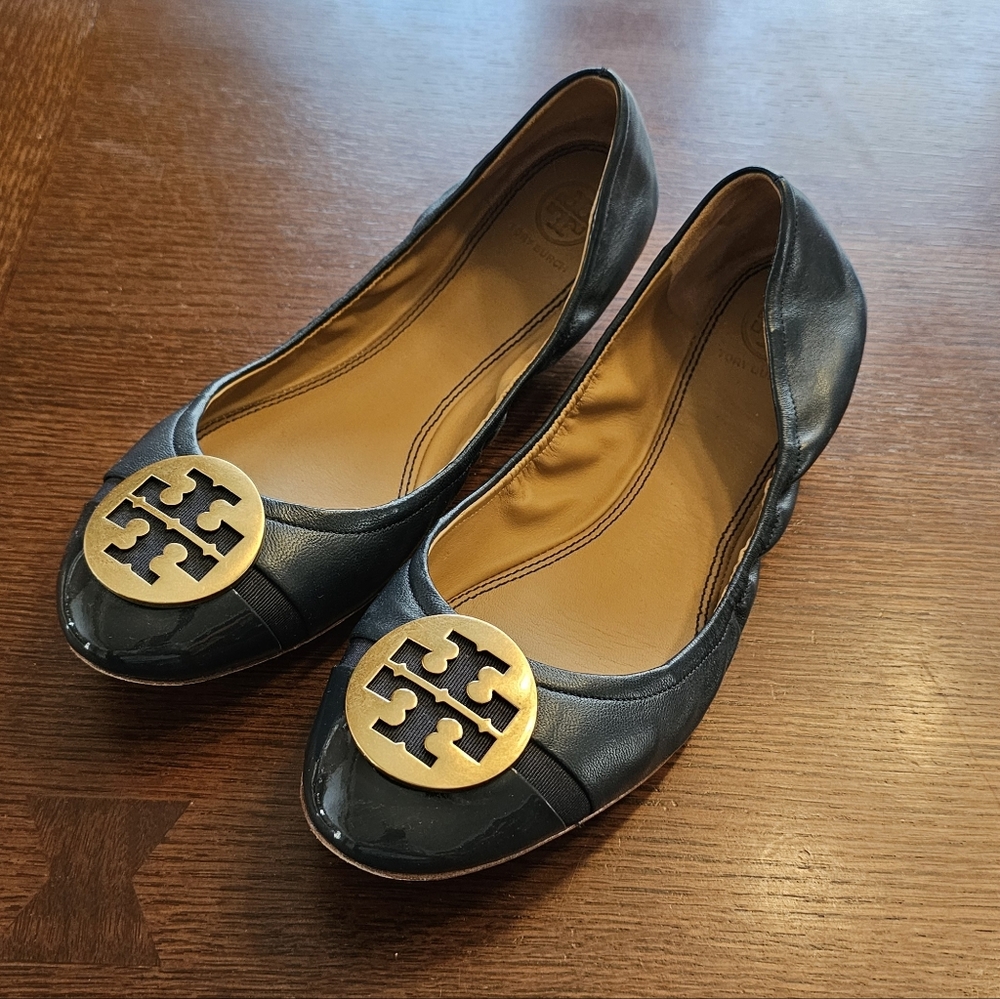 Tory Burch Minnie Cap-Toe Navy Ballet Flats 10